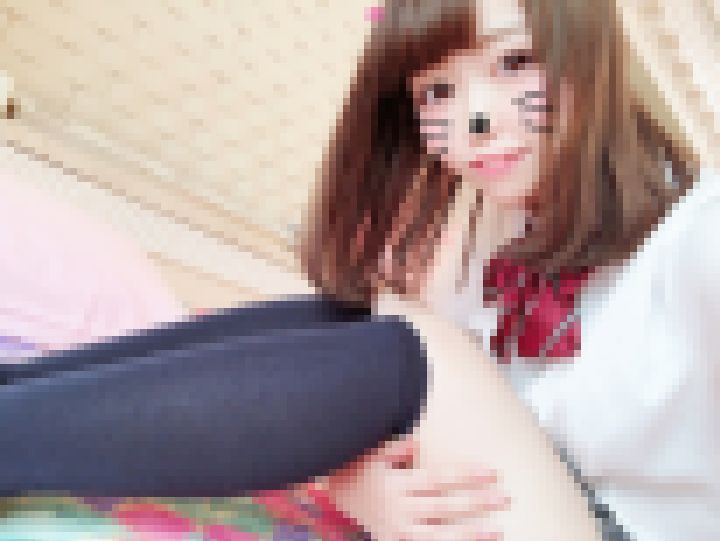 J★制服リフレの激カワ美少女19歳?「ナマはだめ~?」生ハメ裏op拒むもこっそりゴム外し?生ペニスに夢中でパコパコ騎乗で白濁本気汁まみれ?時間オーバー店からの鬼電ガン無視のダブルピースで大量中出し?? サンプル画像1