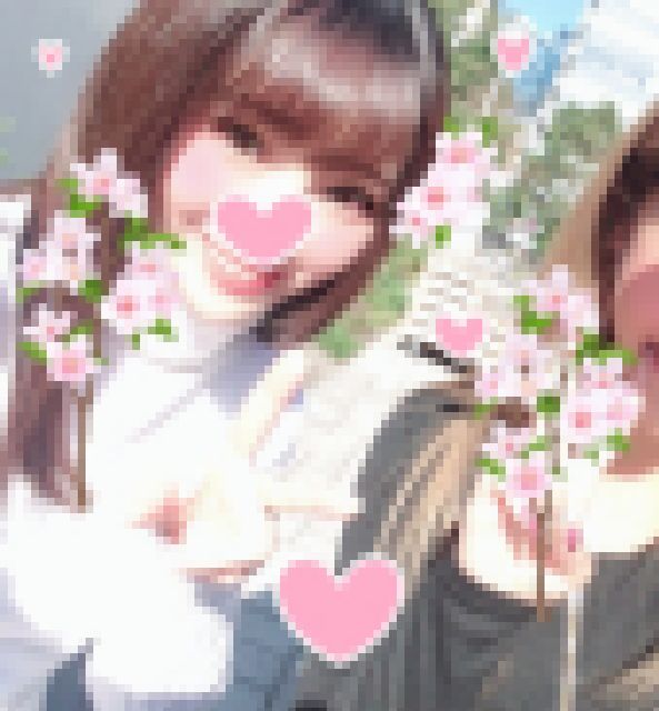 【4P乱交・個人撮影】気持ちくなると甘えん坊になっちゃう純情ギャルみくちゃん20歳。付き合ってないとエッチしないって言いながら隣でフェラする同僚見て濡れちゃうツンデレマンコから淫潮大量発射！　無料画像4