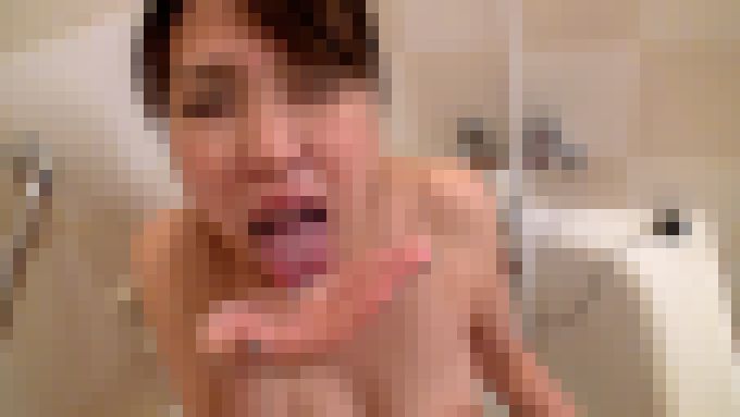 【個人】母の友人５３歳をホテルに連れ込み生ハメするD・K。熟した軟乳を野外で晒し羞恥の中、絶頂する人妻【初回特別価格】　無料画像13