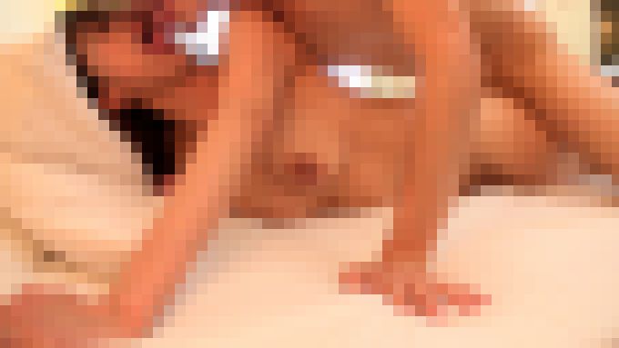 【個人】母の友人５３歳をホテルに連れ込み生ハメするD・K。熟した軟乳を野外で晒し羞恥の中、絶頂する人妻【初回特別価格】　サンプル画像9