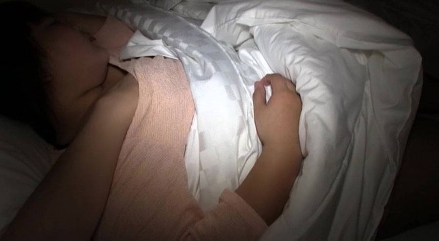 20歳の淫乱人妻とハメまくりの1泊2日　サンプル画像10