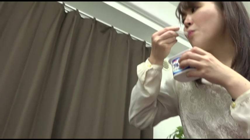 【口噛み酒】咀嚼・歯磨き・うがい、貴女の口内から全てイタダキマス。　サンプル画像05