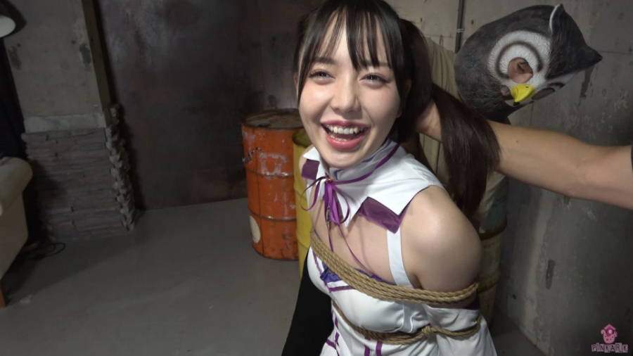 【HD】アイドル絶体絶命★コスプレ緊縛の撮影裏側を大公開!!　サンプル画像07