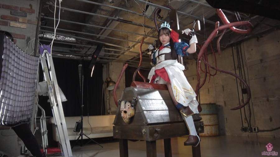 【HD】アイドル絶体絶命★コスプレ緊縛の撮影裏側を大公開!!　サンプル画像10