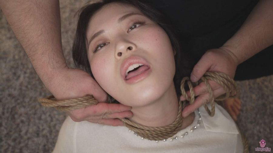 【HD】リアル首絞め 06 本気で首を絞められ 意識が飛ぶ瞬間の 快感に落ちる女たち　サンプル画像05