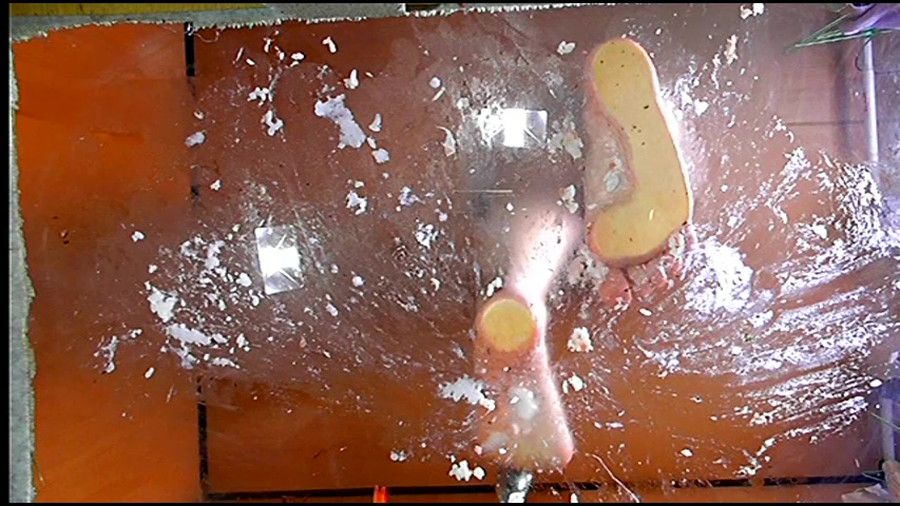 【前編】美希ハイヒールで踏んだ寿司を「完食ドレイ」に食べさせる!　サンプル画像05