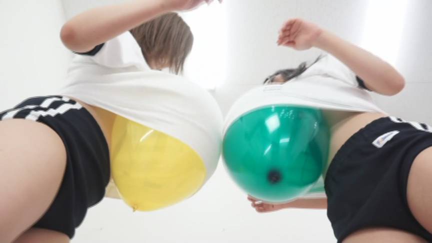 ブニュ?ン!! 女の子2人で風船つぶしっこ 2 サンプル画像09