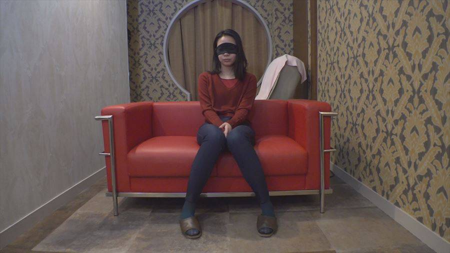 【HD】普通女子が競泳水着を着せられ変態競水マニア男の変態行為に水着を濡らして感じまくりイキまくり。 らき(仮名)24歳 OL　サンプル画像06