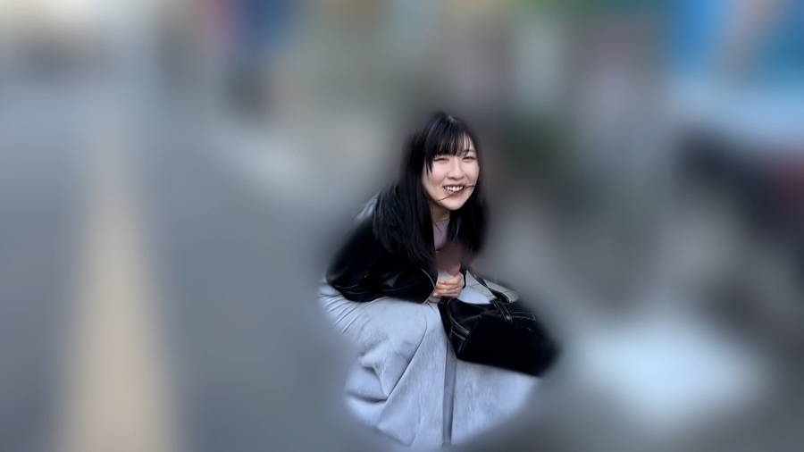 【HD】りおんちゃんとリモバイ散歩！街中で絶頂恥●プレイ！興奮そのまま濃厚中出しSEX　サンプル画像02