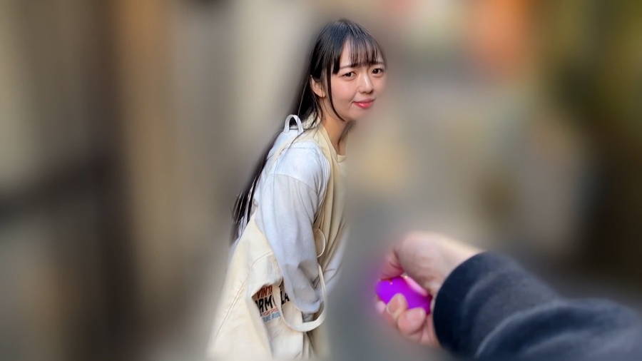 【HD】りおんちゃんとリモバイ散歩！街中で絶頂恥●プレイ！興奮そのまま濃厚中出しSEX　サンプル画像11