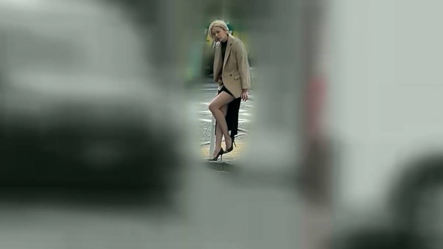 【HD】リモバイ散歩!街中で4人の女と絶頂恥●プレイ! VOL.2 サンプル画像08