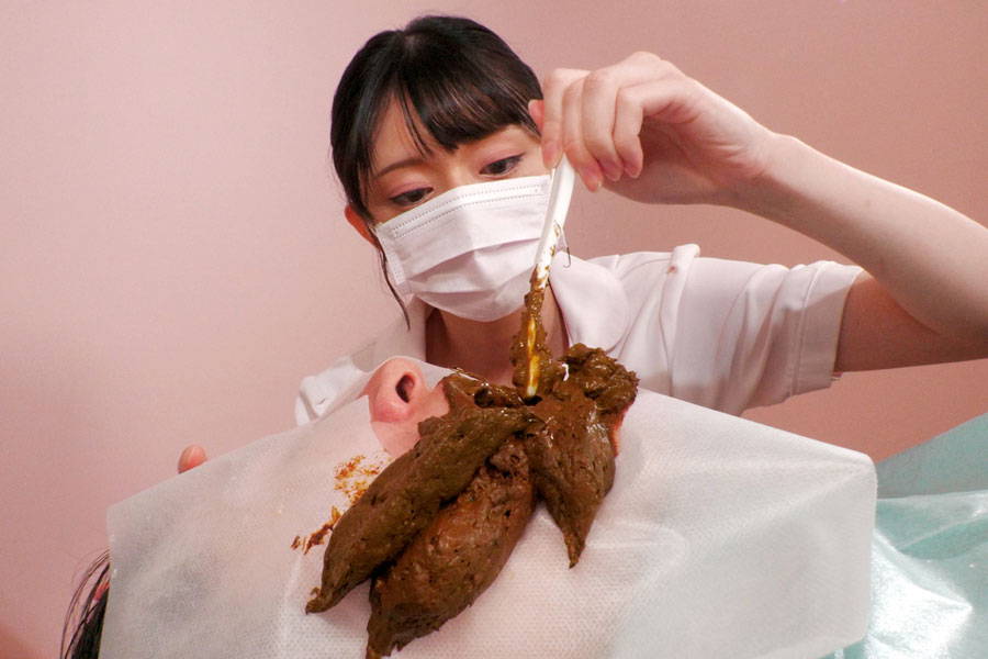 【HD】美人歯科衛生士がスカトロ治療 脱糞デンタルクリニック 月乃すず　サンプル画像05