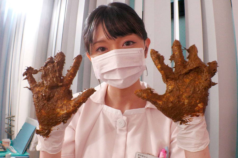 【HD】美人歯科衛生士がスカトロ治療 脱糞デンタルクリニック 月乃すず　サンプル画像06