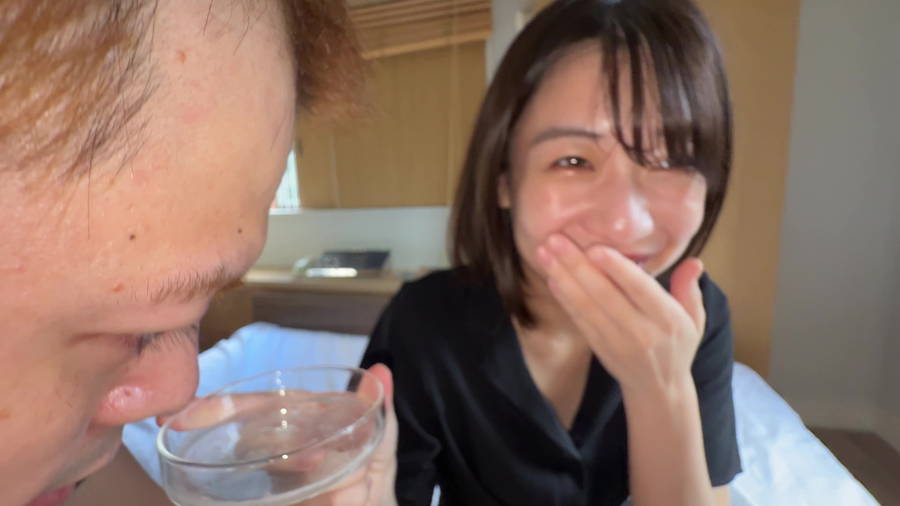 【HD】【個人撮影】湊波流の舌ブラシで「汚舌苔」採取! サンプル画像08