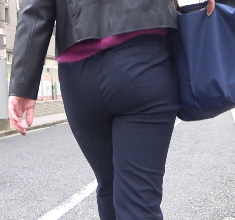新極上のおかず502（尻肉ヘビー級OLさん！） サンプル画像
