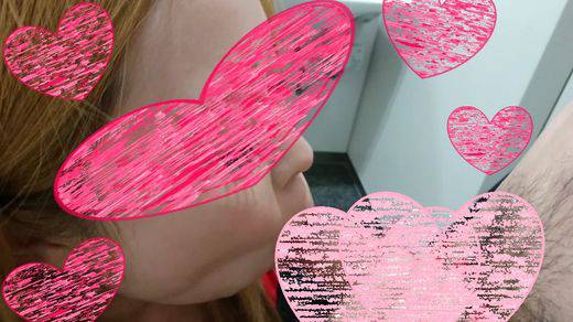 先輩ごめんなさい！彼女さんトイレに連れ込んじゃいました（笑）　サンプル画像2