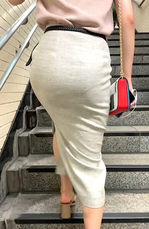 【アナウンサー似】めざましTVの阿部 華〇子似のムッチリデカケツエロ尻に精子まみれ！【364】　サンプル画像1