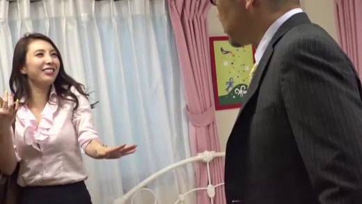 【クリスタル映像】密室誘惑 肉食系OL #004 DIY-088-04　サンプル画像2