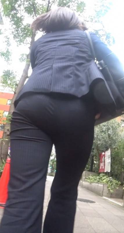 ナイスHIPなパンツスーツOLさん73 サンプル画像