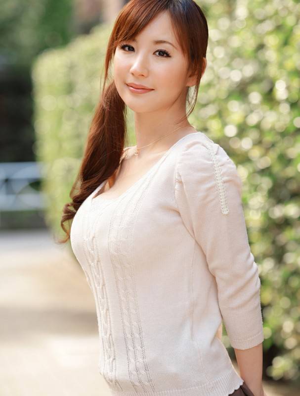 【初撮影】有名私立大学在学中の大量潮吹きくじら娘かおる20歳&nbsp; サンプル画像