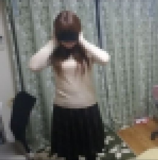 【妻の日常】エロモードで帰宅後の妻観察　サンプル画像1