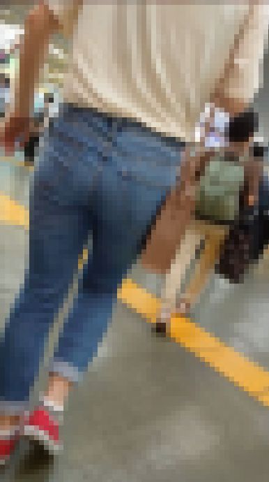 【食べ頃ヒップ】20代安産型ギャルデニム尻5　サンプル画像1