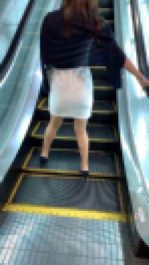 《５つ星ホテルへ向かう極上美女》 No.1208【タイト・極薄・ミニ・ワンピース】　サンプル画像3