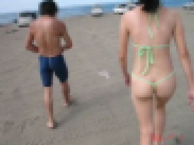 【個人撮影】紐水着で海水浴 サンプル画像