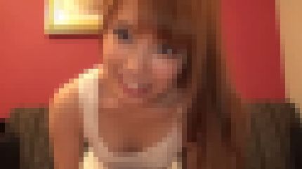 スレンダー美乳の20歳女子大生が初ハメ撮りで絶叫して喘ぎまくり サンプル画像