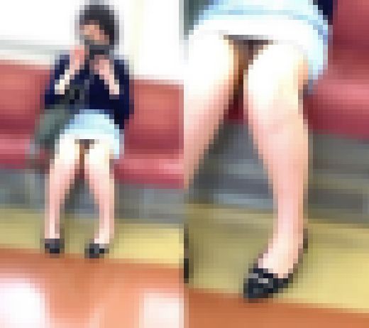 【スト越し白パンチラ】電車対面パンチラ【008】 サンプル画像1