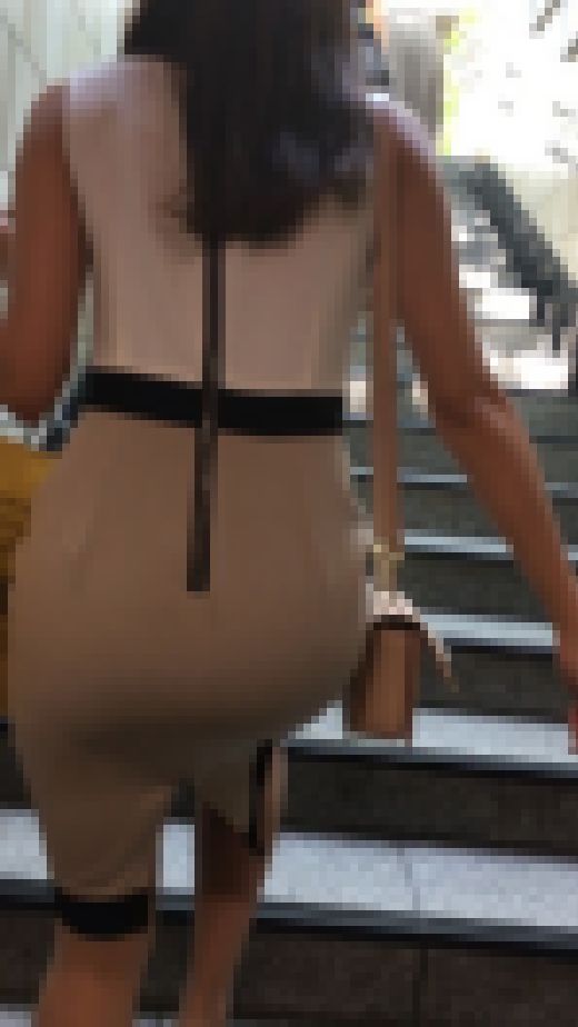 《ブ・ッ・カ・ケ・タ・イ！！》 No.1261【最高のお尻をより輝かせるセパレートカラーのタイトワンピース着衣尻】　サンプル画像3