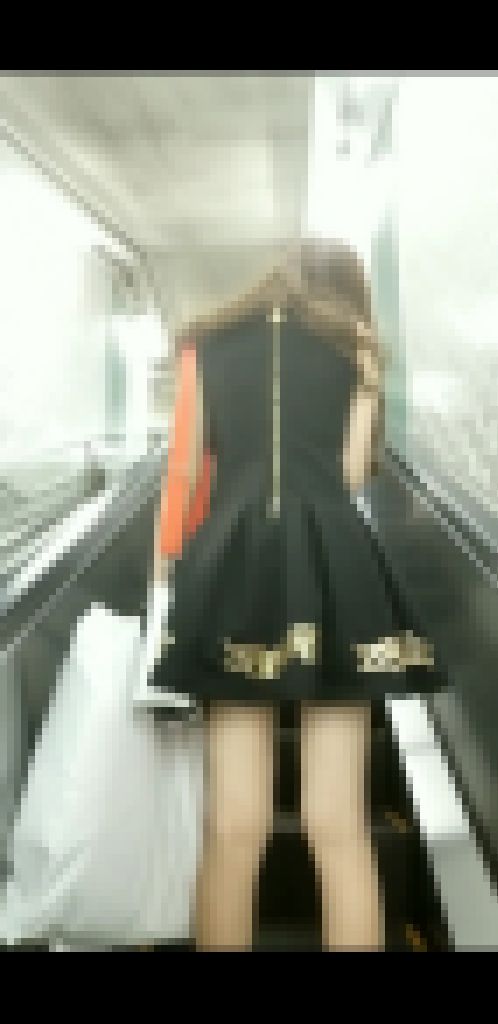 風のいたずら2名　サンプル画像3