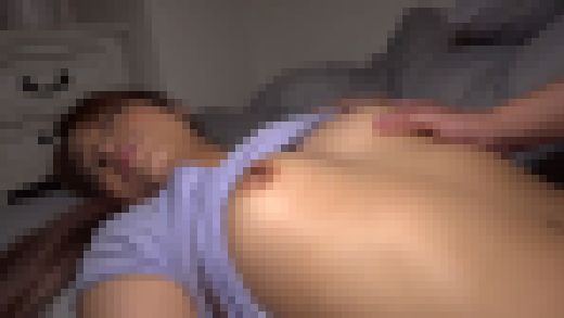 民泊イタズラ　気絶状態をハメ撮りされた女3　サンプル画像1