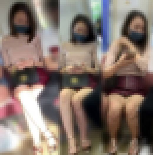 【ちょいギャル】赤レザータイトミニが映える！【040】　サンプル画像1