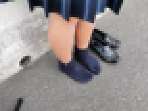 かりん(１６)　放課後の蒸れ蒸れ紺ソ サンプル画像