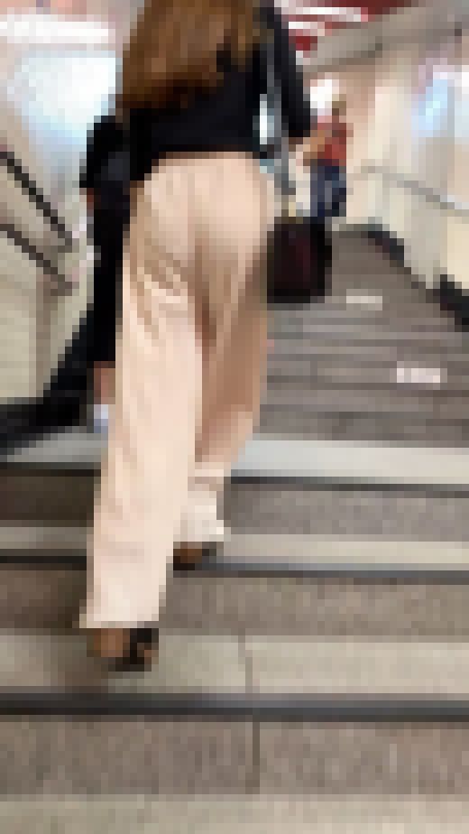 《キレイ系GAL編》 No.1493【Vol.1・GAL☆GALの着衣尻】　サンプル画像1