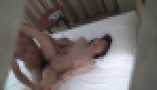 出張マッサージ嬢とホテルで２人きり…File.1　サンプル画像3