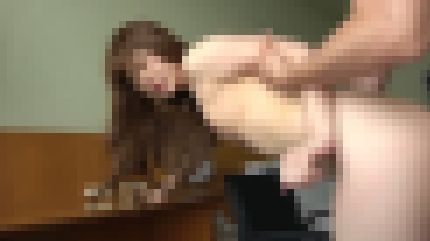 スレンダーな21歳バーテンダーが初ハメ撮りで敏感な体で喘ぎまくる　サンプル画像3