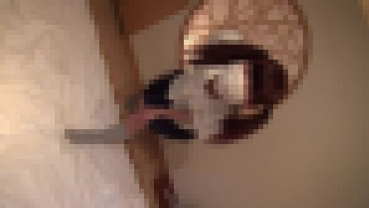 【初買い初撮り初中出し】グラビアポーズしてみたけど色気ねー(笑)結局若さしかないなら脱ぐしかないんだよ　サンプル画像2