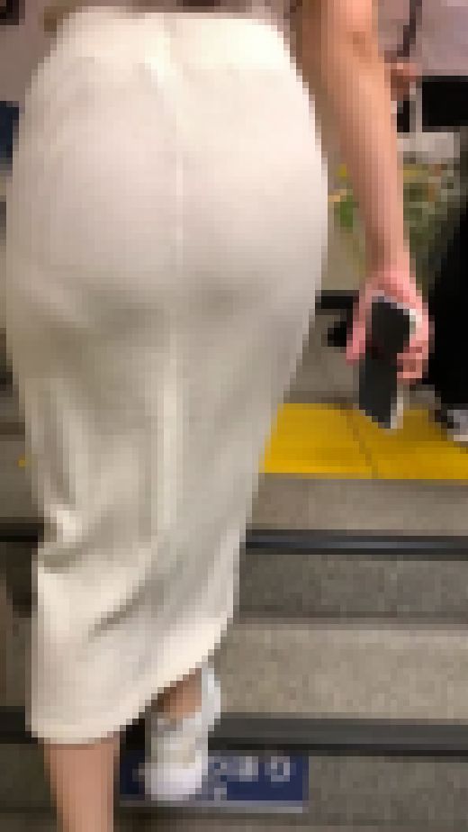 《番外編》 No.1552【第十五弾！美女達のあと一押しな着衣尻】　サンプル画像1