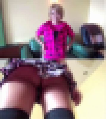 ★「ちっちゃいって言うな～｣　ちょっと生意気なところが可愛い美女ギャル　サンプル画像1