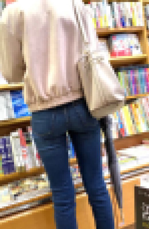 【文学デカ尻女】清楚系どエロ女のムッチリデニムデカ尻を堪能する！ボテ尻の男の肉棒をグリグリぶちこむ！！【536】　サンプル画像3