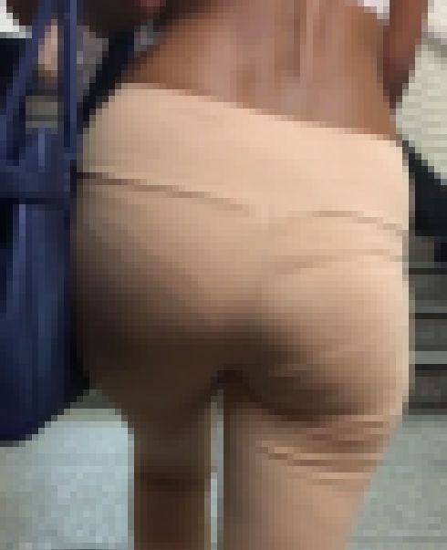 《◆最終値下げ・規格外BODY！！◆》　【これは好みが分かれるだろうが、最高にエロい着衣尻】 サンプル画像