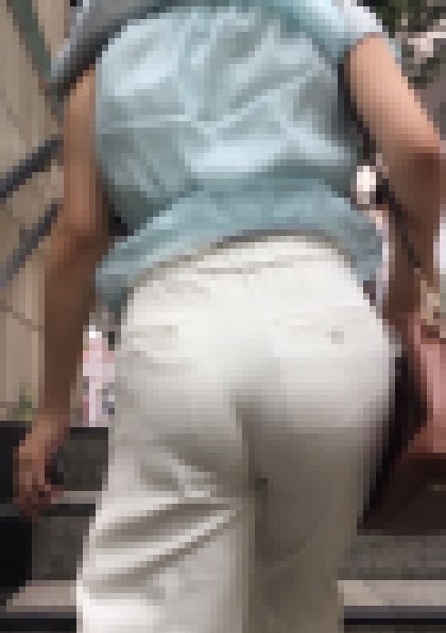 《◆最終値下げ・私のパンティー、お尻を見て！！◆》　【美GAL・美尻の動き・美パンティーライン】 サンプル画像
