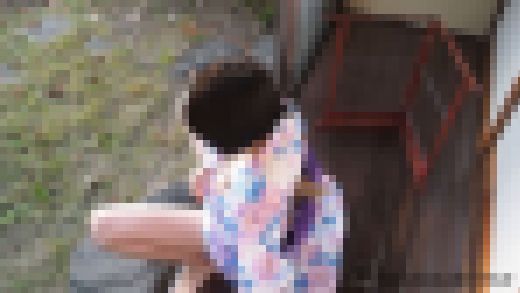 美少女やみこちゃんの放尿を愛でるだけの動画3　サンプル画像2