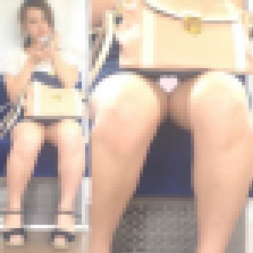 [顔出し][FHD]常に丸見えピンクパ○ツ（ガラも丸見え）のかわいい私服ちゃん[ドアップあり]電車からの風景～　サンプル画像1