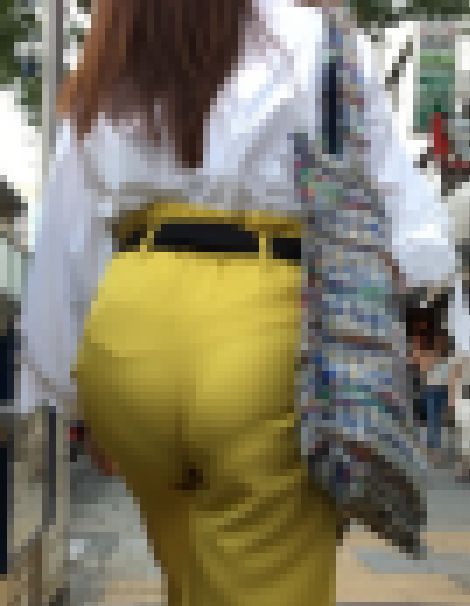 《Yellow Pants》 No.1677【Part1・微妙じゃない！！カラーパンツの着衣尻】 サンプル画像