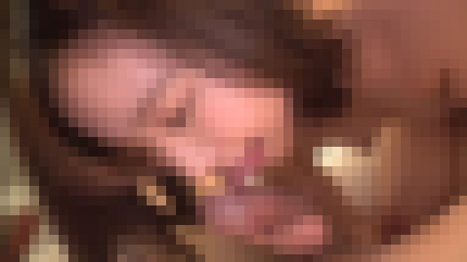 色白スレンダーの22歳女子大生が初ハメ撮りで本気汁でパンツをビショ濡れにする　サンプル画像2