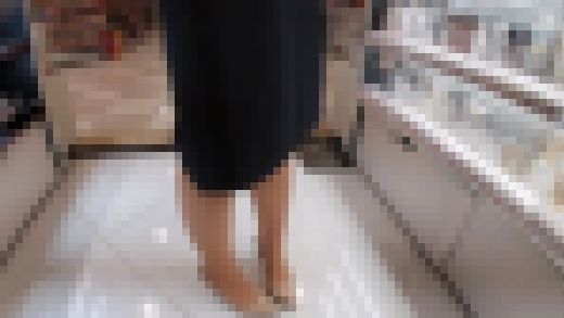 【化粧品店のお姉さんNO.29】エロヒールお姉さん！　サンプル画像3