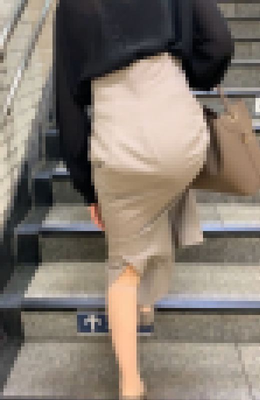 【若い女の可愛いお尻】ムッチリ美味しそうなお尻。お目目パッチリで可愛い黒髪ショートのエロい顔。。。最高です【579】　サンプル画像2